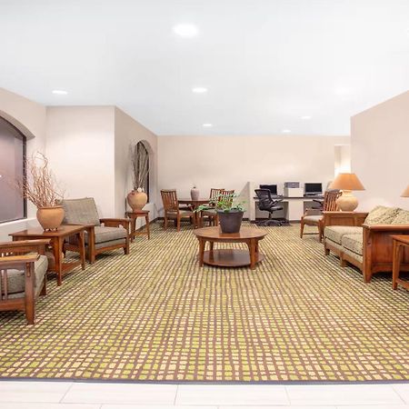 Cash Rewards Inn & Suites Roswell Eksteriør bilde