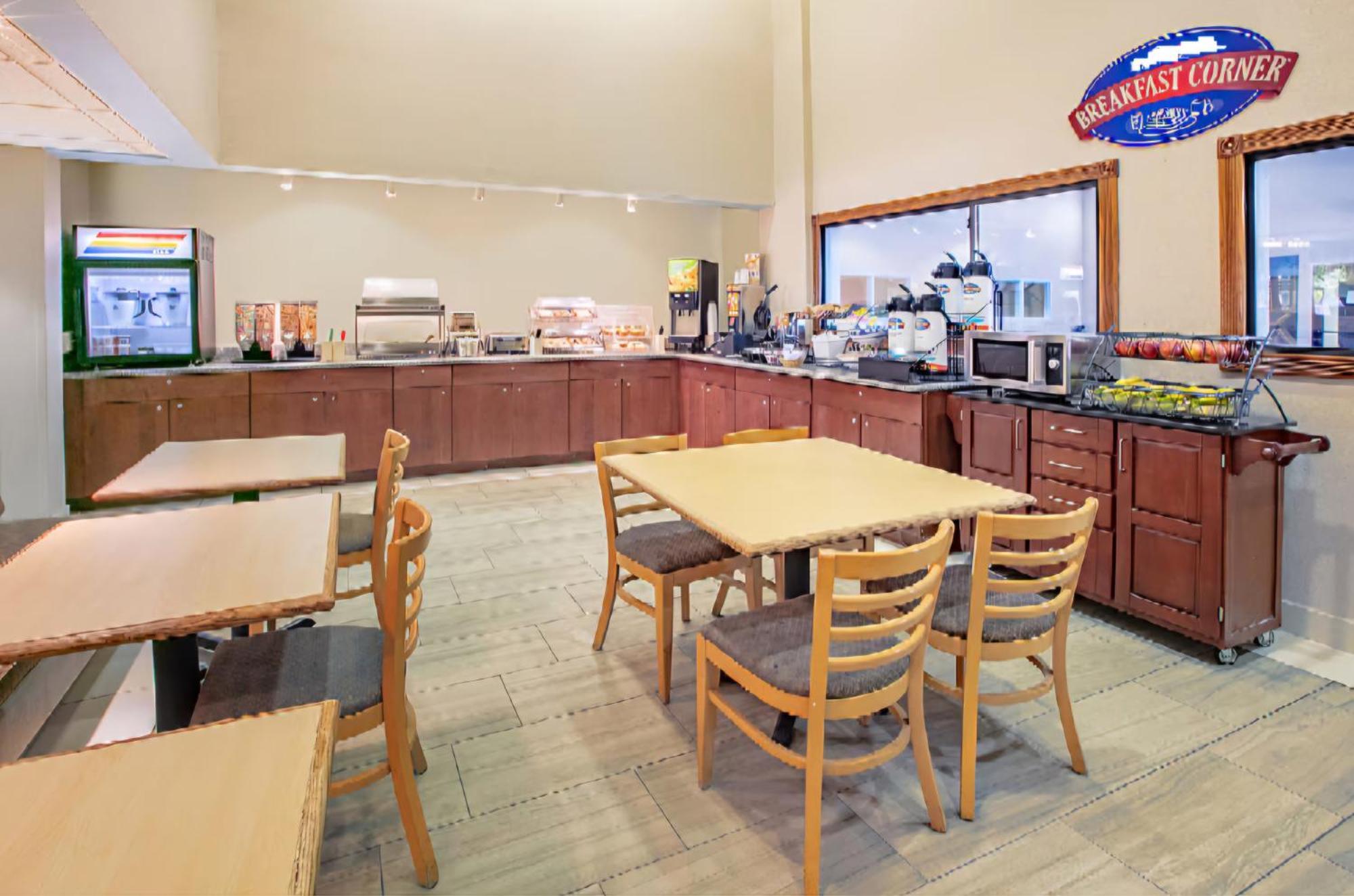 Cash Rewards Inn & Suites Roswell Eksteriør bilde